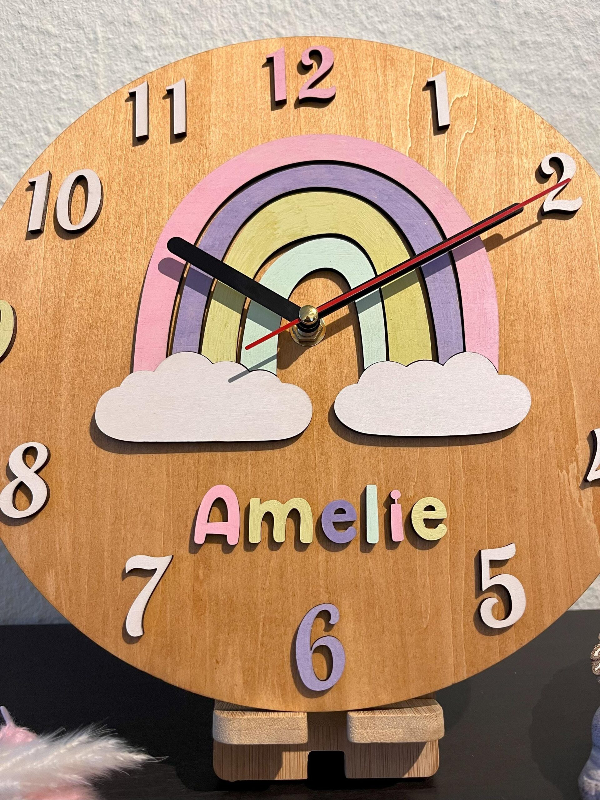 Holzwanduhr Regenbogen mit Namen 27x2,5cm – Bild 3