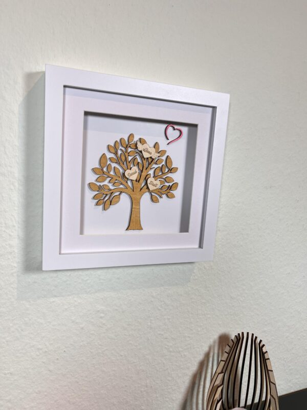 Personalisierter Familienbaum im Rahmen - 22,5x22,5cm – Bild 4