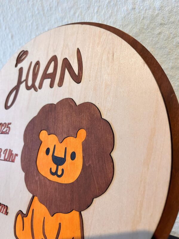 Personalisierter Geburtsteller mit wählbarem Motiv – 24x1cm Handgemachte Holzdeko mit Geburtsdaten – Bild 7